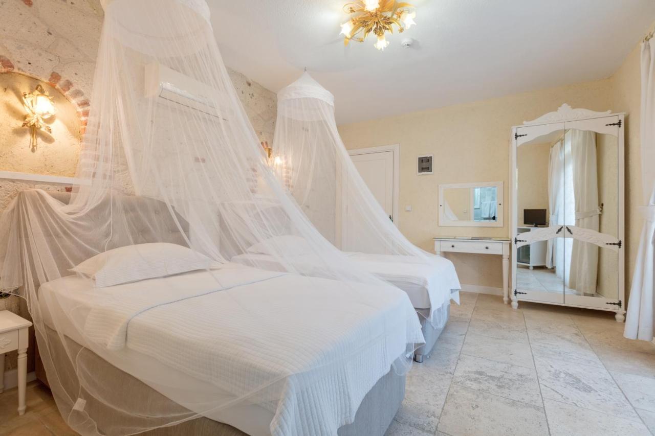 Alaroof Hotel Алачати Экстерьер фото