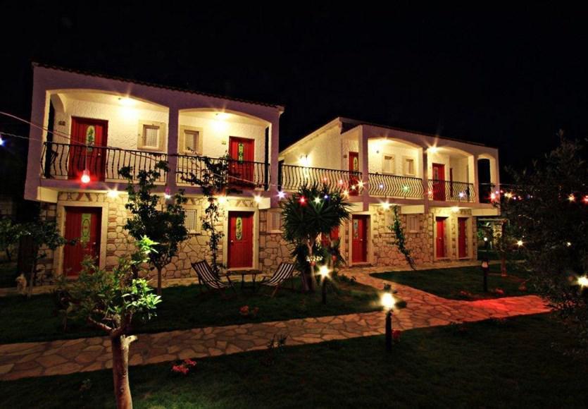 Alaroof Hotel Алачати Экстерьер фото